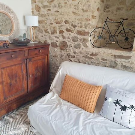 Logement Cosy 2 A 4 Personnes Campagne Proche Mer Villa Frossay Exterior foto